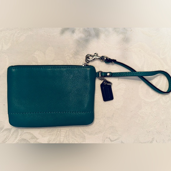 Coach Leather Wristlet in Teal and Navy - EUC - Picture 2 of 6